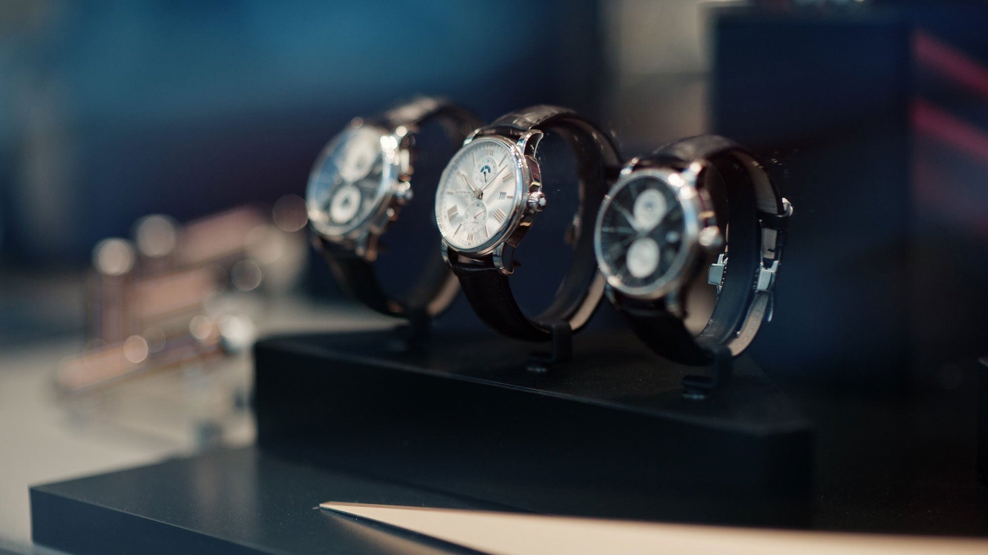 Timeless Elegance: Discover the Best Designer Watches for Every Style
